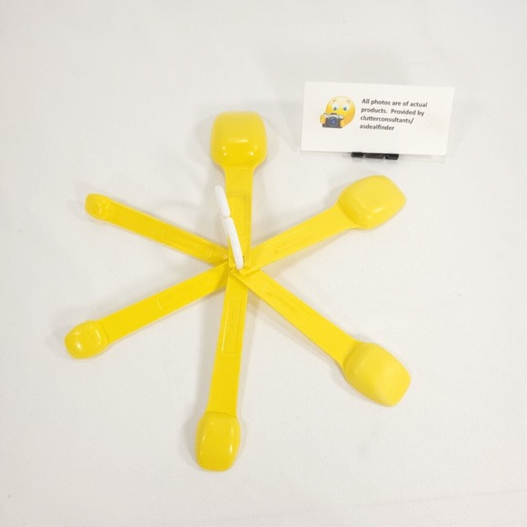 Vintage Tupperware Measuring Spoons w/ ring Set of 6 Bright Yellow - Picture 3 of 5